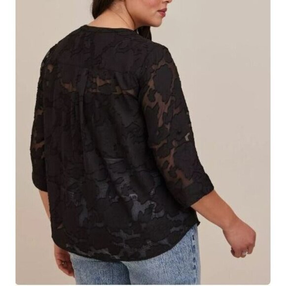 Torrid Top Womens 1X Black Harper Sheer Floral Popover 3/4 Sleeve Whimsigoth - Picture 5 of 9